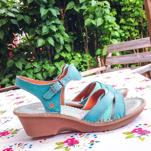 the blue ART sandals of 2015