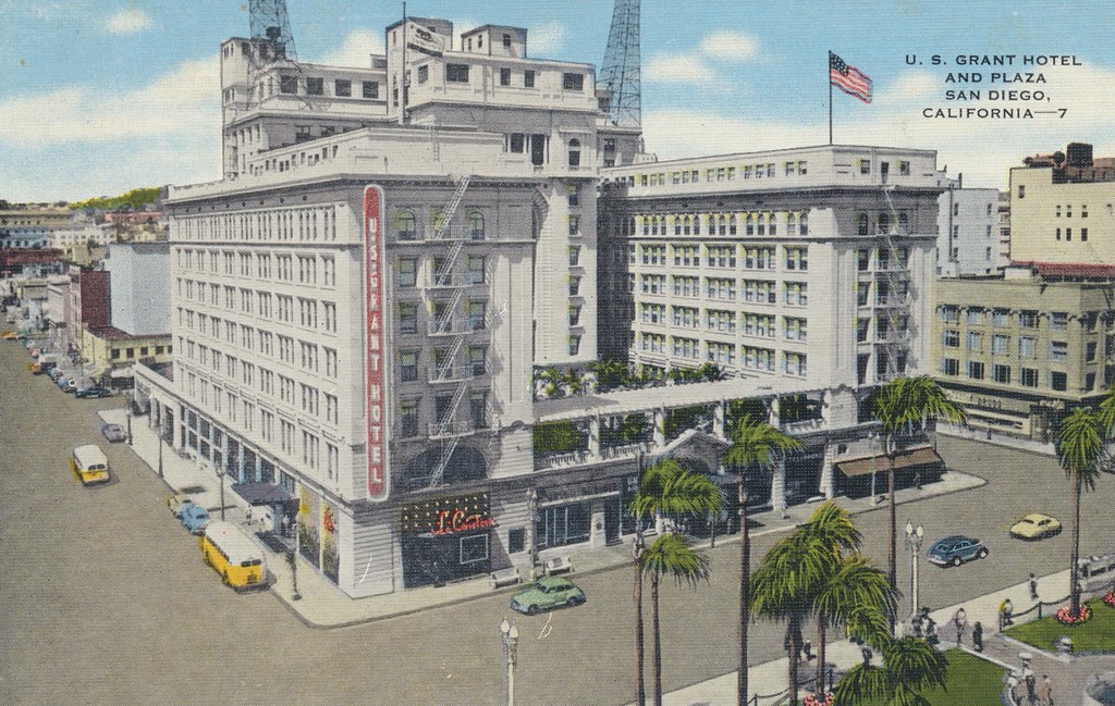 Details about   Broadway St U.S Grant Hotel Trolley Street Scene San Diego,CA 1940's Postcard 