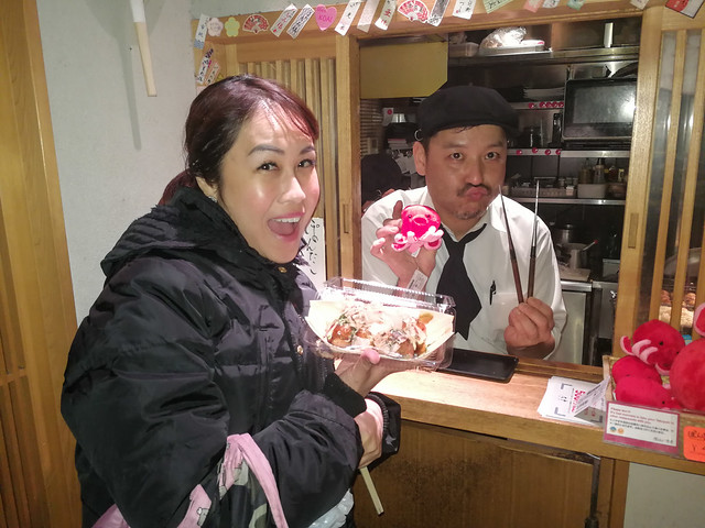 This Takoyaki stall is just hole in the wall of a shop front just off the street of Pontocho is just cute!