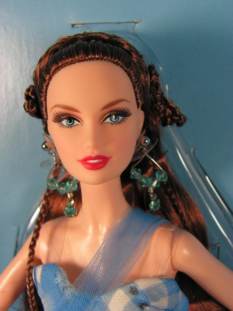 2013 Barbie The Wizard Of Oz Dorothy Y3355 (2)