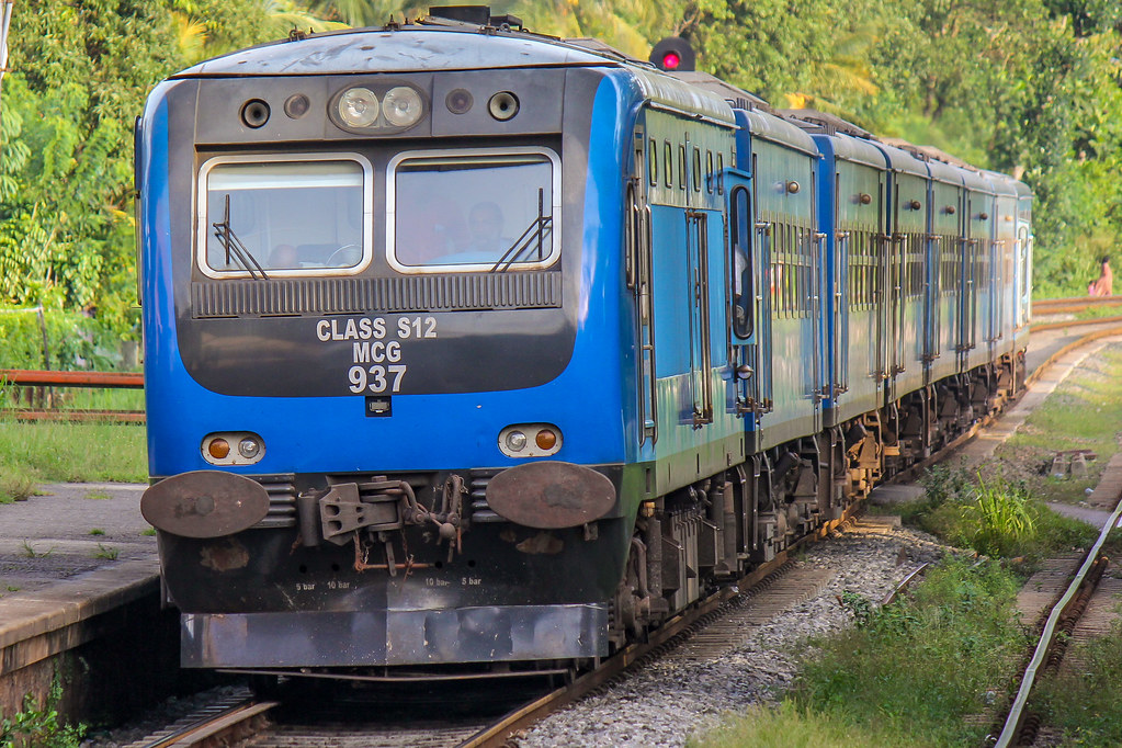 Sri Lanka Railway : S12 937  Nazly Ahmed  Flickr