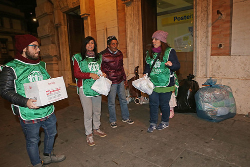 Adra Italia coordinamento Napoli assistenza ai senzatetto