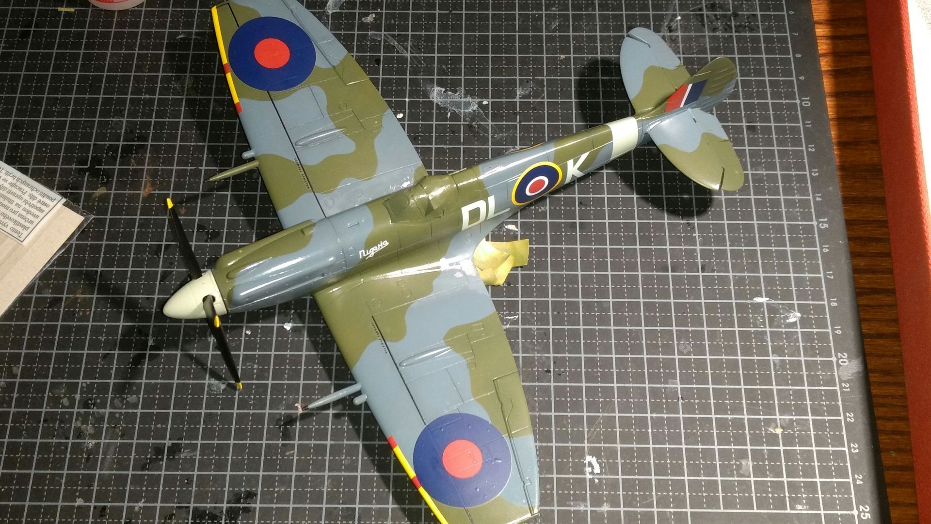 Eduard Spitfire-kavalkad, Aussie Eight #1 klar, Aussie Eight #2 NY!, Bonus: Airfix Spitfire XII - Sida 8 32114229954_9ebb293610_o