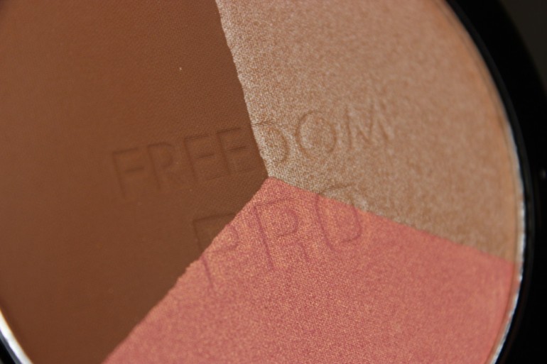 Freedom Makeup, freedom make-up london, fashion blogger, fashion is a party, beautyblog, makeup revolution, freedom makeup nederland, make-up merk, beauty dupes, make-up dupe, nars dupe, beautynieuws, budget beauty, budget make-up