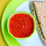 Easy side dish for chapathi-Tomato garlic chutney