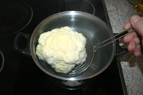 22 - Blumenkohl kochen / Cook cauliflower