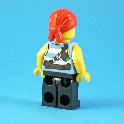 LEGO Pirates 5003082 Classic Pirate Minifigure fig03
