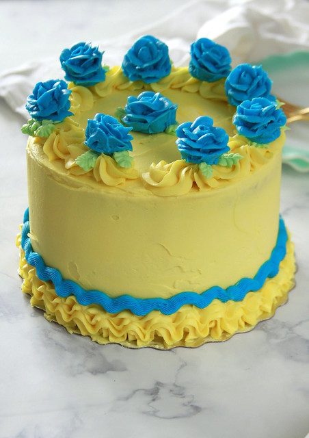 Gold Standard Yellow Cake