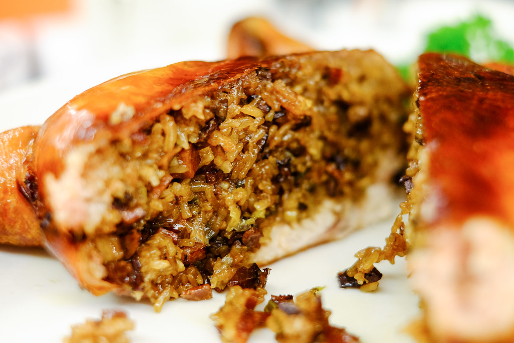 The Catch Seafood Restaurant & Bar: Roast Chicken with Glutinous Rice interior
