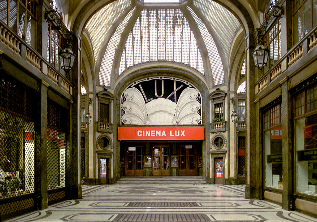 Cinema Lux 6