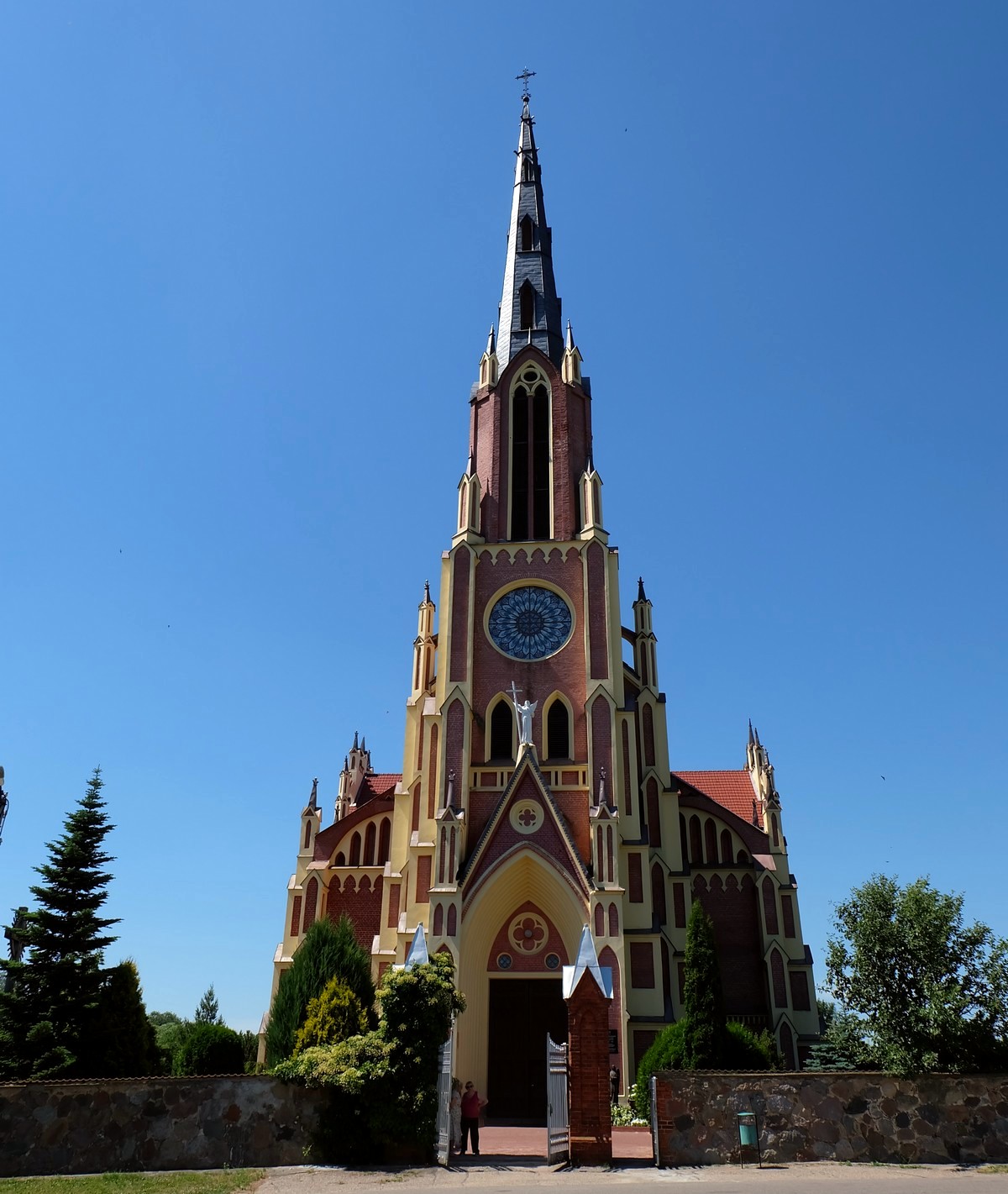 Свято-Троицкий костёл, Гервяты, Беларусь