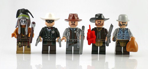 LEGO The Lone Ranger 79109 Colby City Showdown figures01