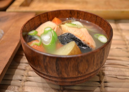 ［アイヌ文化ツアー］アイヌ料理を楽しむ　([Ainu culture tour] Enjoy Ainu cuisine)
