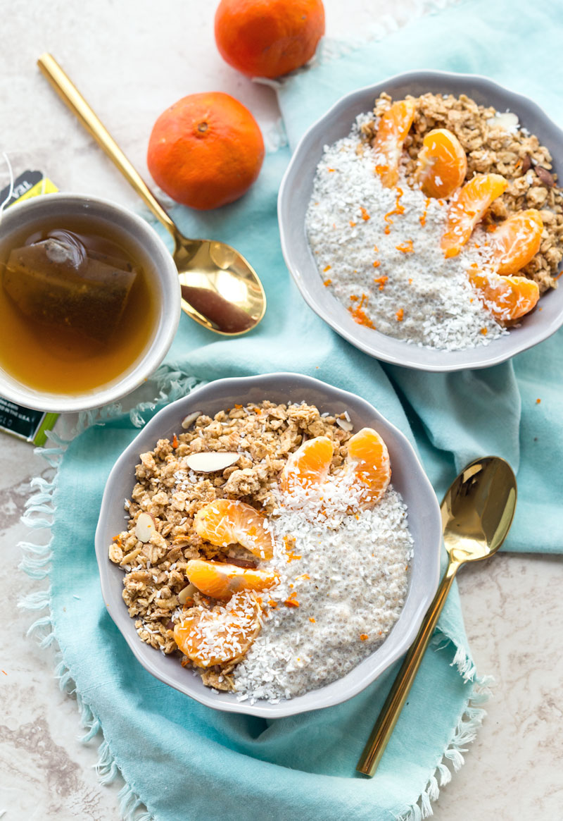 Start your day with this Dreamy Tangerine Chia Pudding, the perfect breakfast bowl! It's simple, delicious and healthy. {VIDEO} #Vegan #Soyfree #veganyackattack
