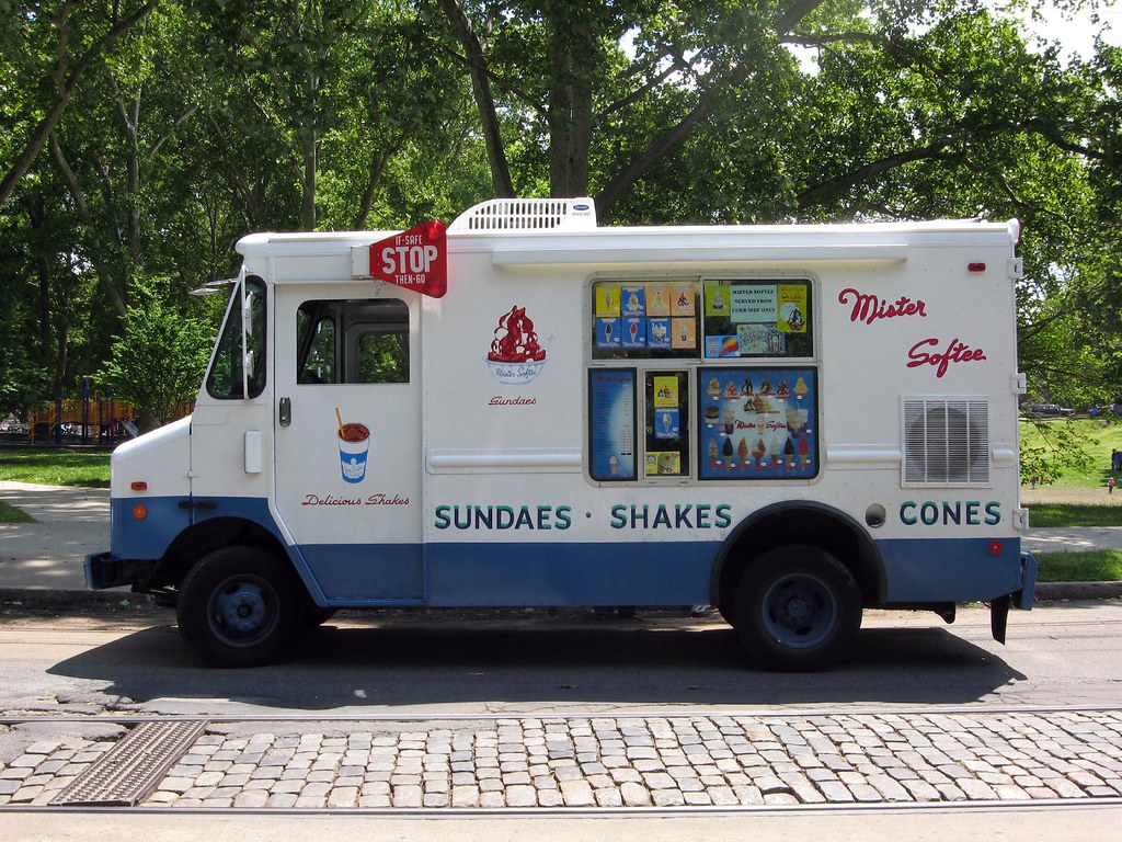 Mister Softee Ice Cream Truck | 4200 Block of Chester Ave, Pâ€¦ | Flickr