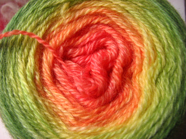 Hibiscus Gradient Shawl Yarn