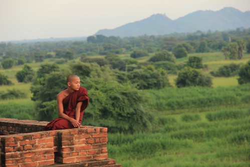 Monk at Pyathadar Hpaya