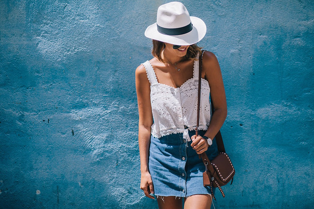 How To Choose The Perfect Denim Skirt