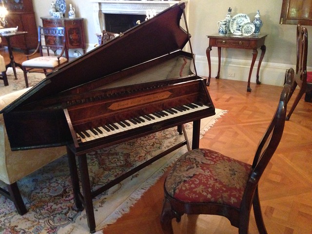 antique piano, Filoli