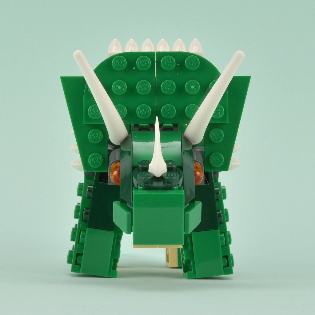 REVIEW LEGO 31058 Creator : 4 dinosaures pour le prix d'un - HelloBricks