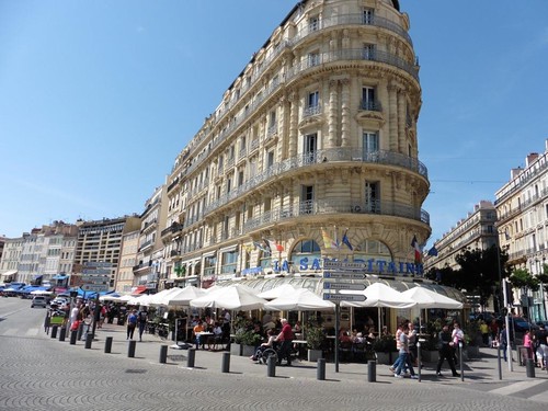 Marseilles' cafe