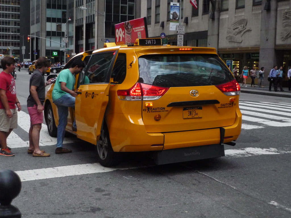 toyota sienna taxi #5