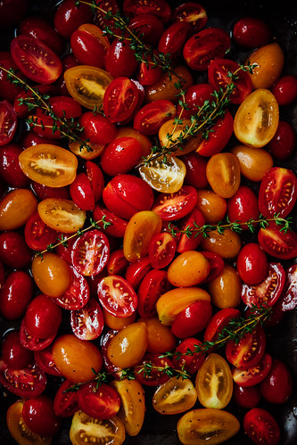 Ricota Caseira com Tomatinhos Confitados