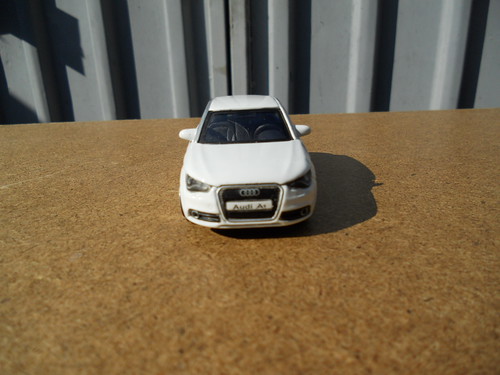 Audi A1 - Bburago4