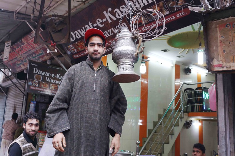 City Food - Kashmiri 'Noon' Chai, Around Jama Masjid