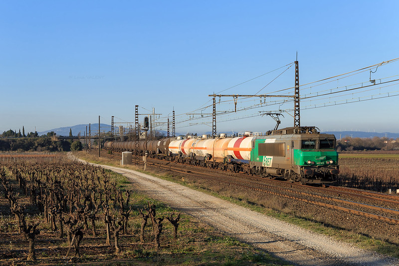Photos et vidéos de la ligne Bordeaux - Toulouse - Narbonne - Sète (Fil 3) - Page 40 31272728554_9c71574716_c