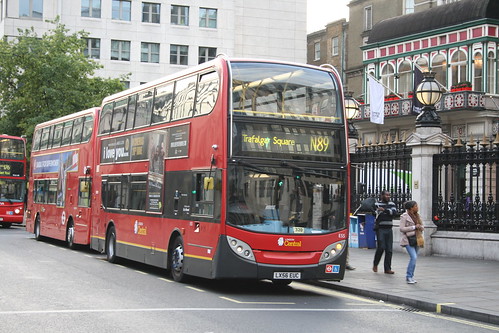 London Central E55 on Route N89, Charing Cross