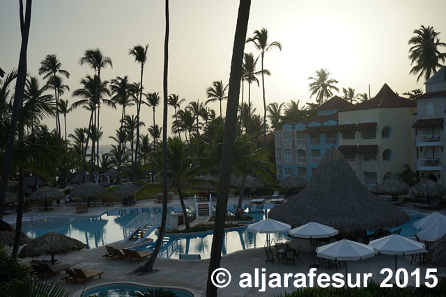 LLEGADA AL HOTEL, RECEPCION DE L@S FORER@S. - No hay dos sin tres: Punta Cana otra vez (2)