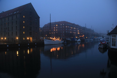 Nyhaven at dusk