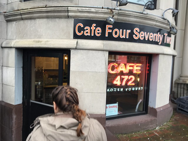 Cafe 472