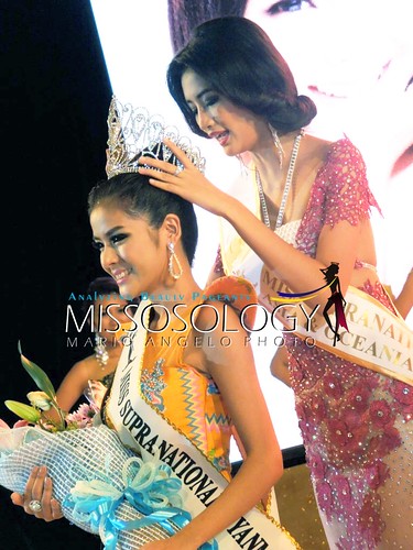 L Bawk Nu - Miss Golden Land Myanmar 2015