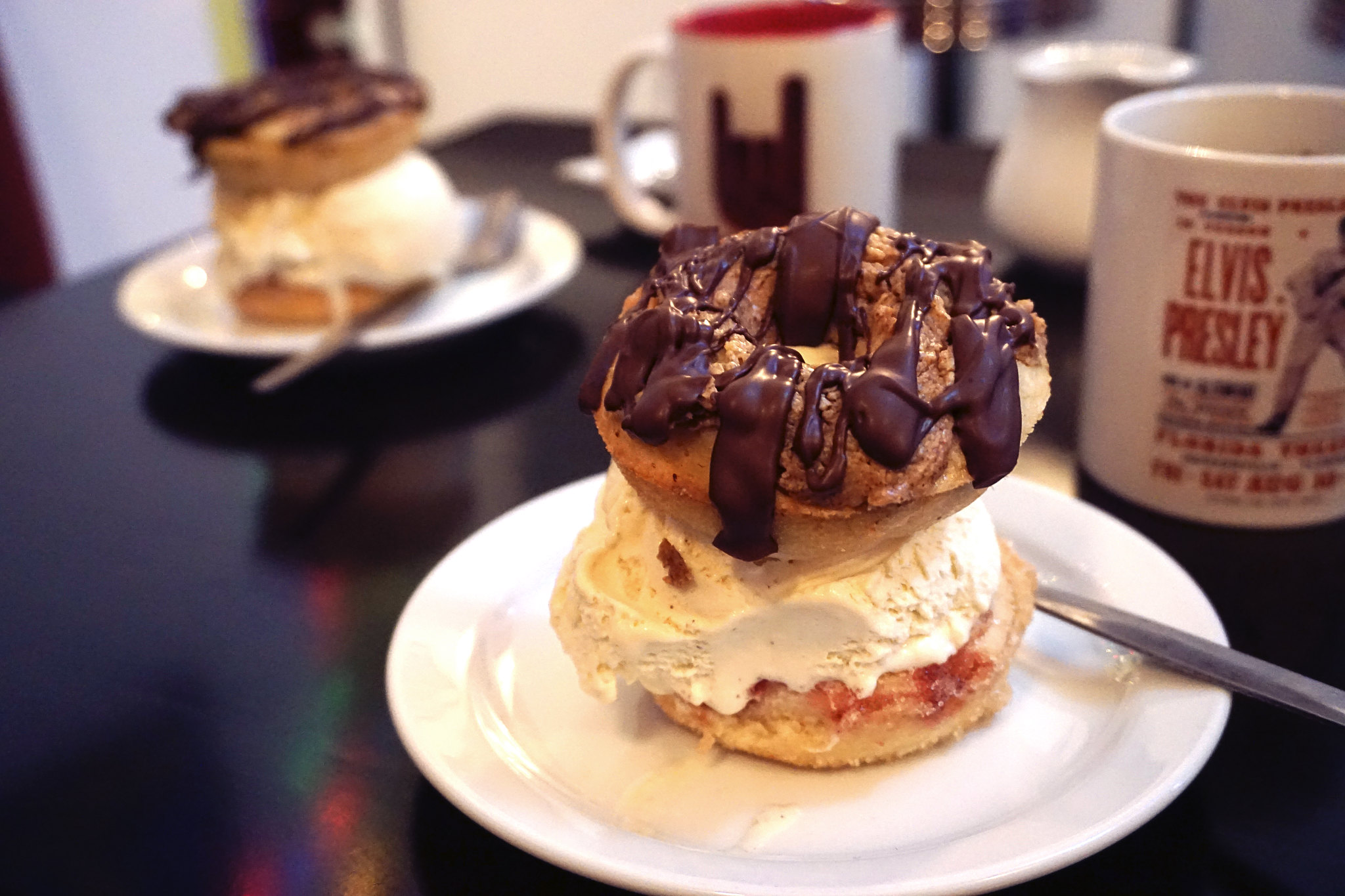 Gluten free and vegan doughnut ice cream sandwich | Cookies & Scream | My gluten free Islington guide