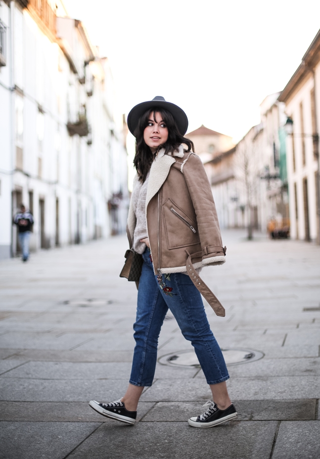 embroidered jeans topshop shearling jacket la redoute streetstyle myblueberrynightsblog