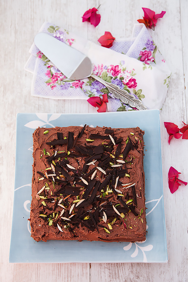 Eggless Dark Chocolate Cake With Chocolate Fudge Icing