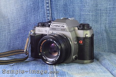 Chinon 50mm f/1.9 (Plastic ver)
