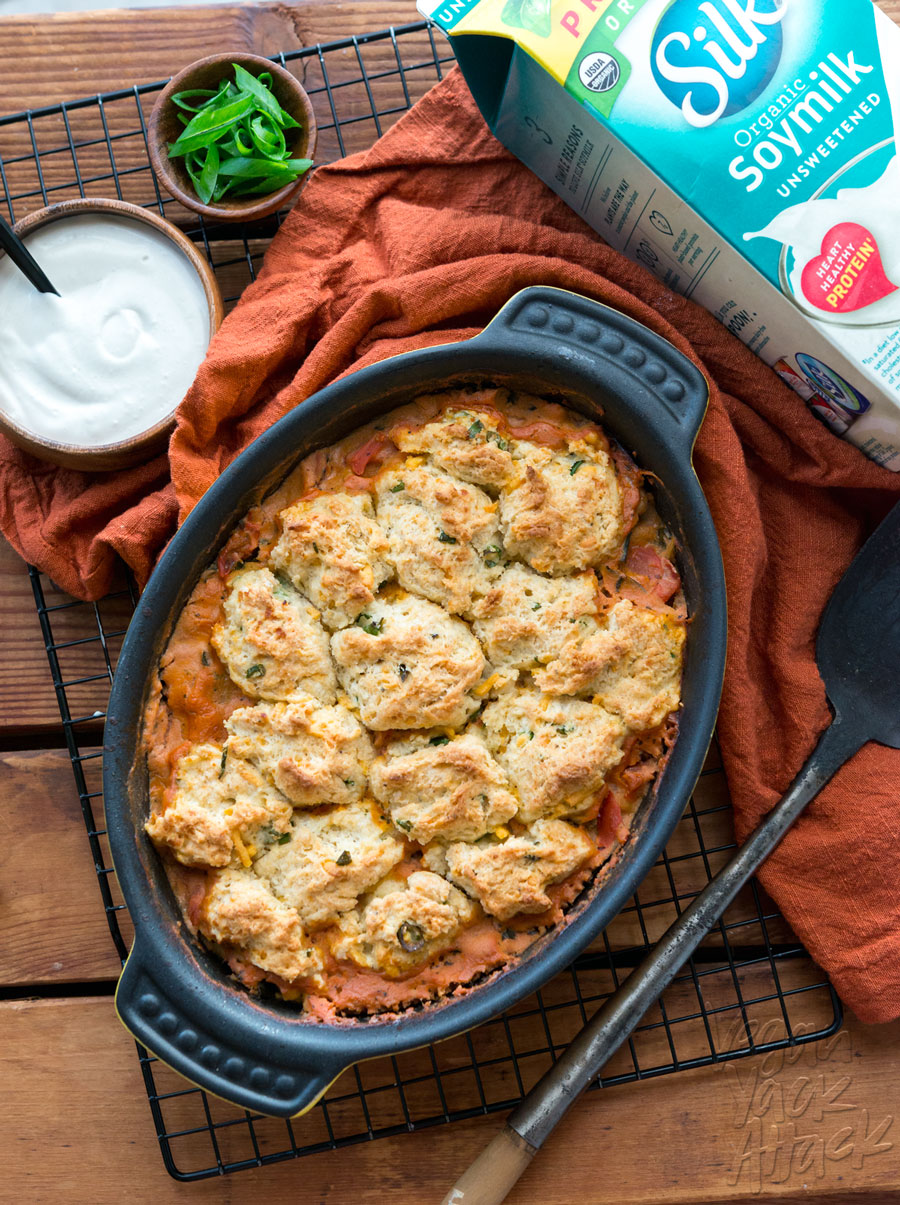 Savory Tomato Cobbler with Vegan Cheddar Chive Biscuit topping! Delicious, hearty and perfect for a weeknight dinner. #nutfree #dairyfree #sponsored #DoPlants 