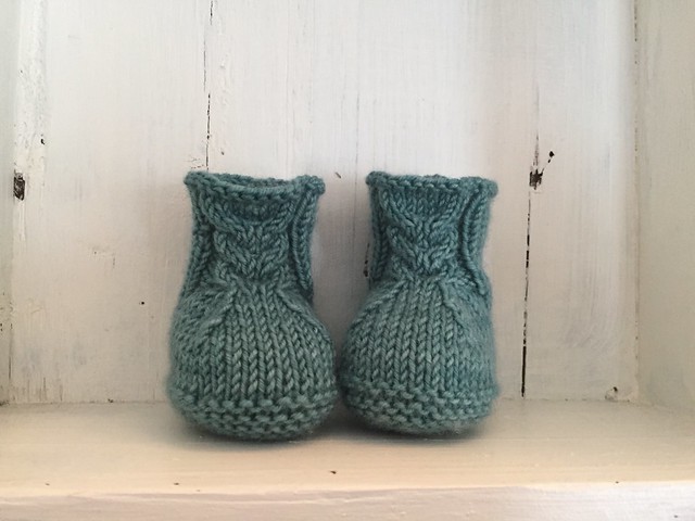 Luletti 'Suggletti's' ~ a pair of dollyknit boots