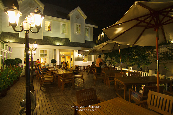 hua-hin-3d2n-wilawan-hua-hin-coffee-bakery-restaurant-thailand