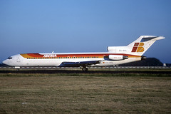 Iberia B727-256 EC-GCL BCN 19/06/1998