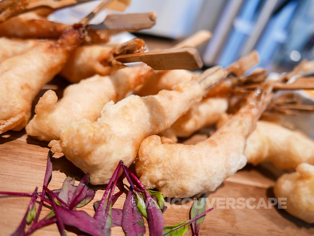 Truffles tempered prawns with Japanese mayo