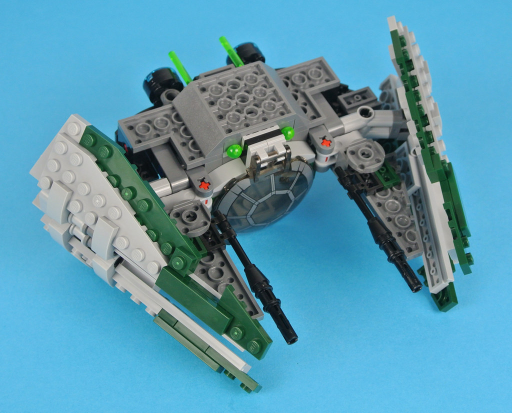 LEGO 75168 Yoda's Jedi Starfighter review