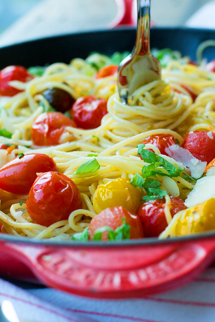This lightning fast weeknight meal relies on an emulsified sauce to deliver luscious flavor with simple, fresh ingredients - spaghetti, cherry tomatoes, and garlic.