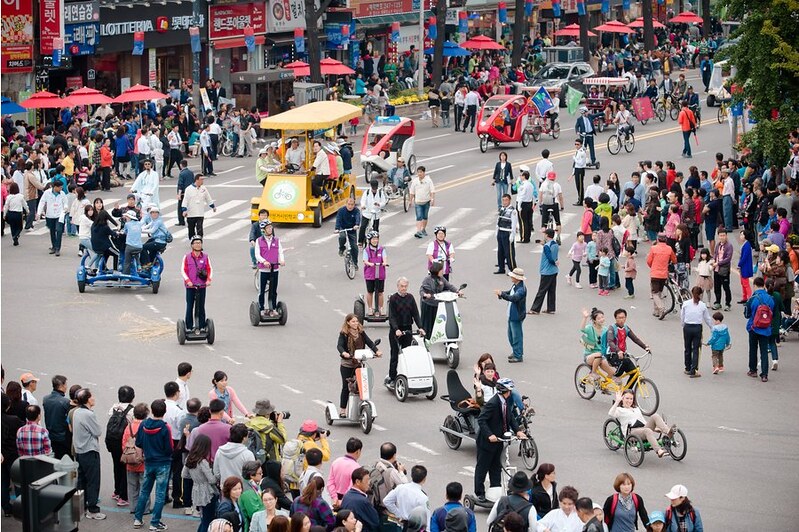 2013南韓水原市生態交通節。圖片來源：ICLEI EcoMobility