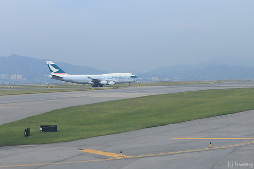 Cathay Pacific B747