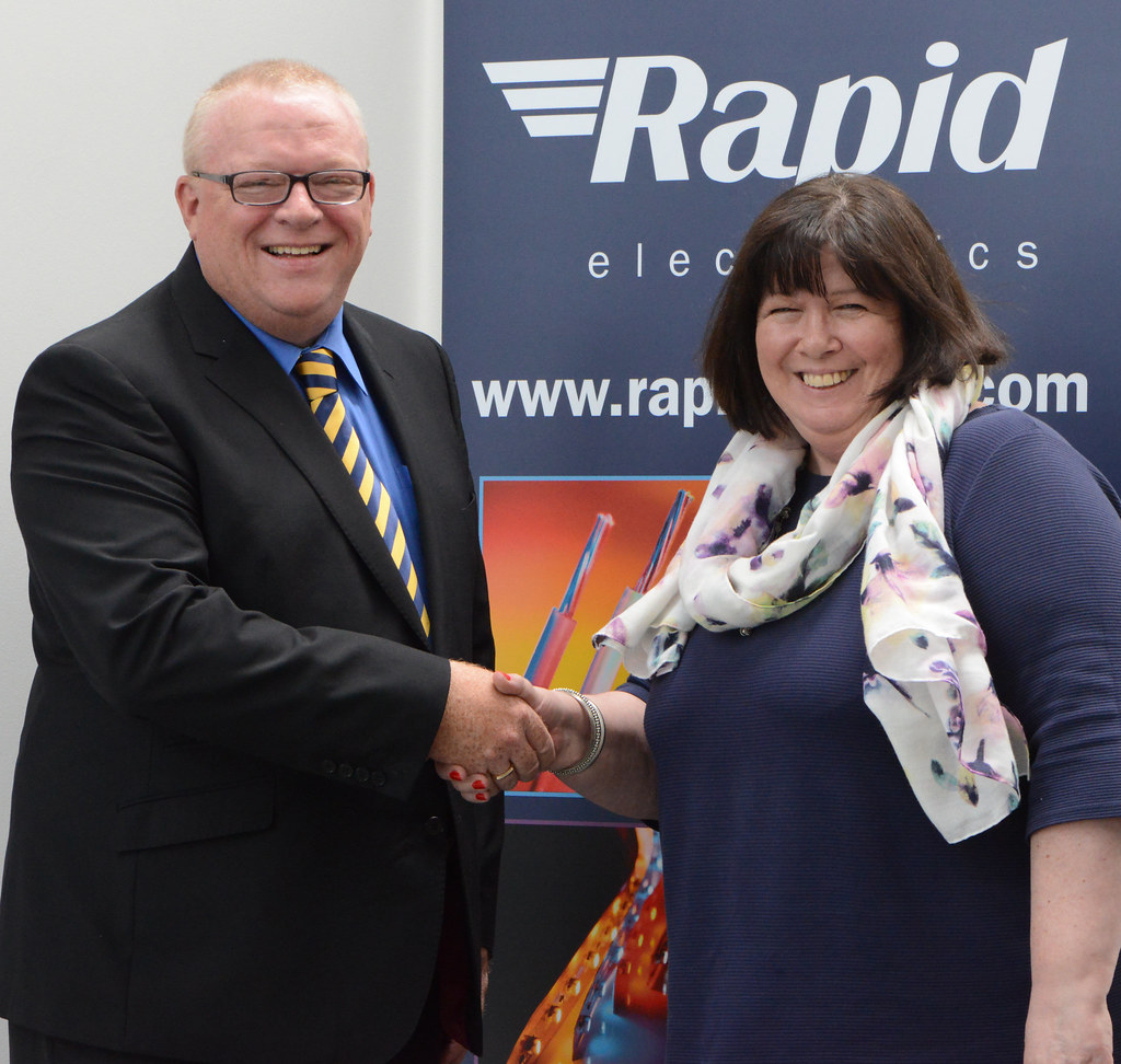 Rapid & Siretta sign distribution partnership
