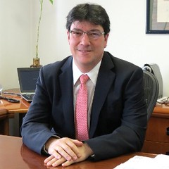 Carlos Ferrer, Unisys